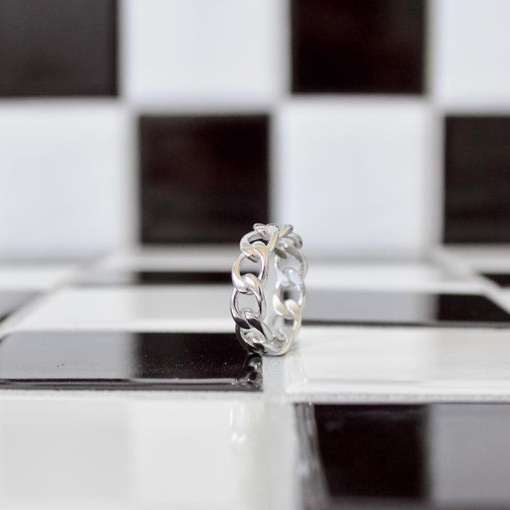 Laundering Link Ring