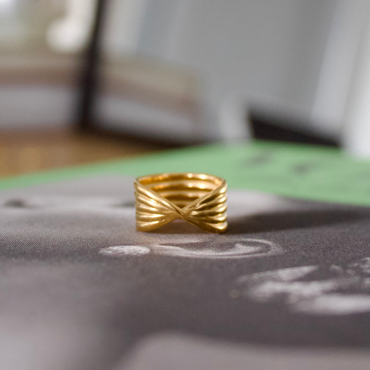 Pinch Me Ring