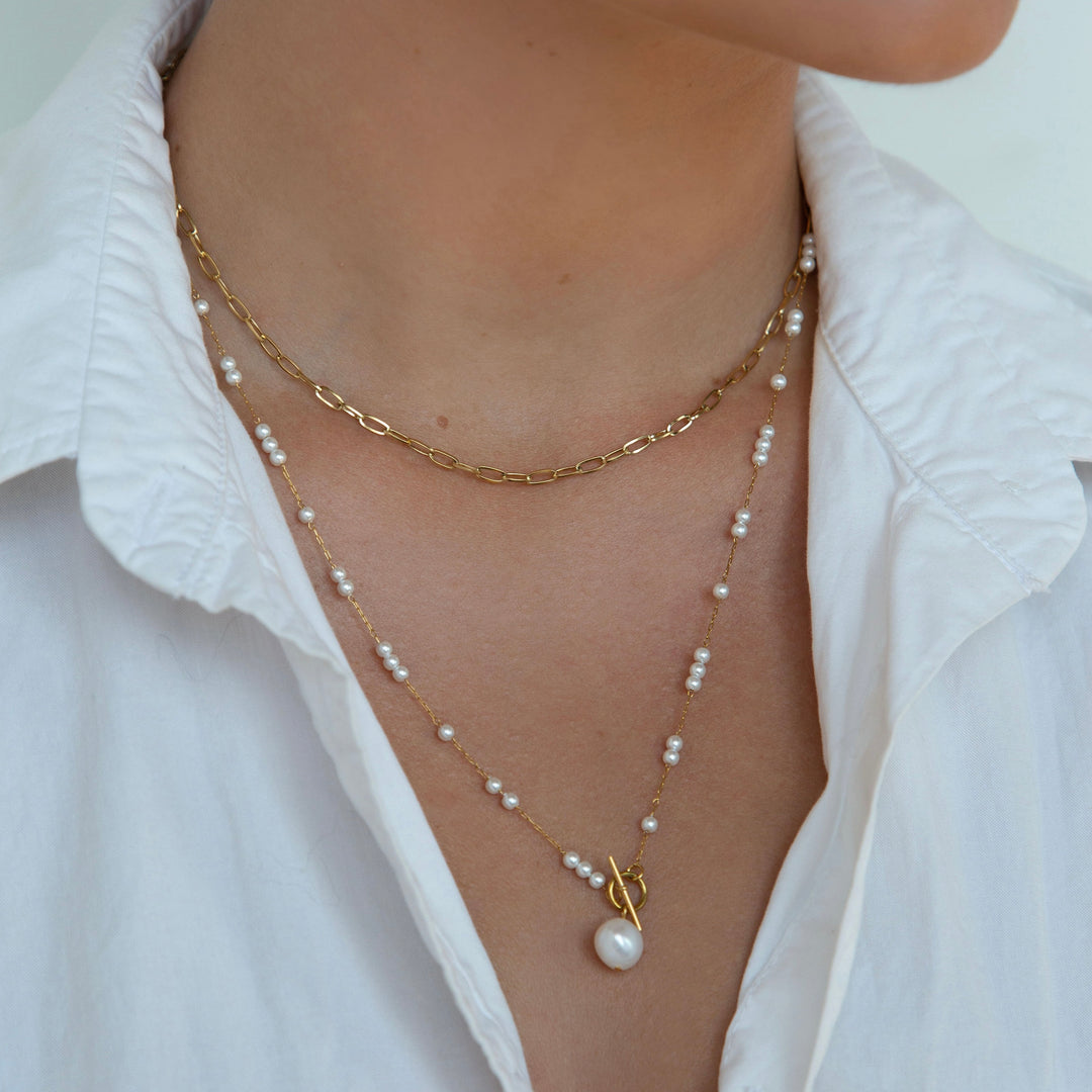 Sugar Pearl Necklace