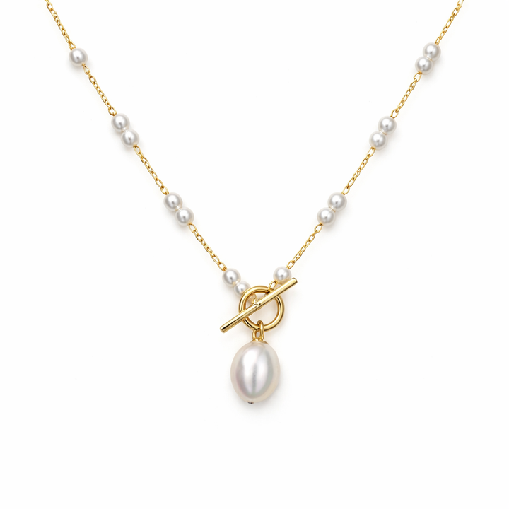 Sugar Pearl Necklace